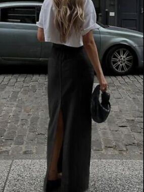 Commense Slit Back Maxi Skirt Without Belt NWT